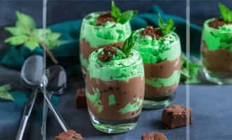 Chocolate mint swirl main