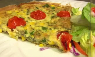 This protein-packed Southwestern Vegetable Frittata is easy and perfect for meal.