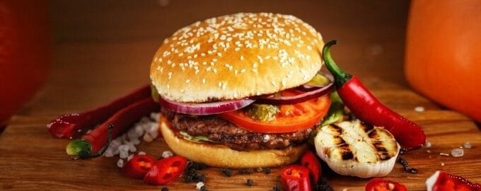 To make the Mexican style burgers you will need ground beef