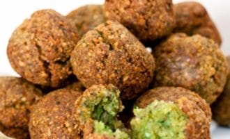 Gluten-free falafel balls