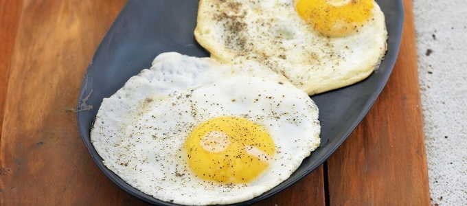 Spanish Garlic Eggs Scrambled