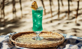 Blue Hawaii Cocktail